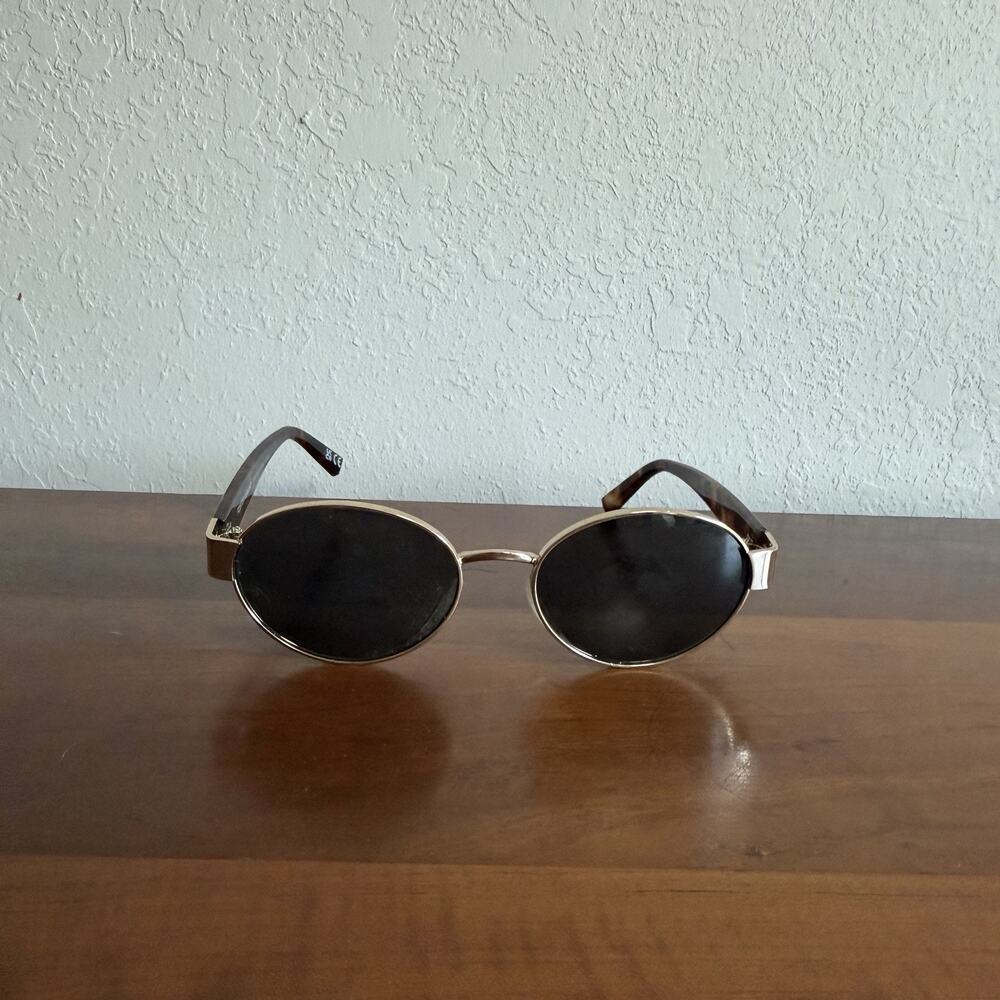 Foster Grant Oval Frame Gold Metal Rim Tortoise Shell Temple SR1125 FG 25 02